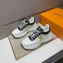 Picture of Louis Vuitton Shoes _SKULVsz38-44hnh041417361